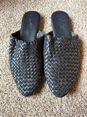 Woven Leather Slip-On Mules - Black